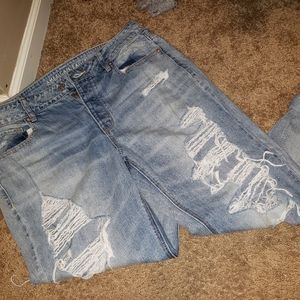 American Eagle Mom Jeans- distressed